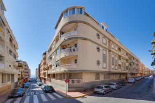 Àtic a Zona Playa de los Locos. Ático con gran terraza y plaza doble de aparcamiento en la playa