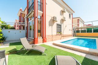 Lloguer Casa a Campoamor. Adosada casa en campoamor