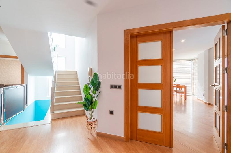 Foto 3d39ddcf-eea6-430b-84be-9e0c0d10a917. Alquiler masía moderna villa cerca de campos de roda golf en Torre - Pacheco