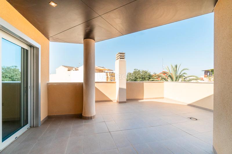 Foto 59c8cb63-fda2-4cba-8616-cd0ee6d72064. Alquiler masía moderna villa cerca de campos de roda golf en Torre - Pacheco