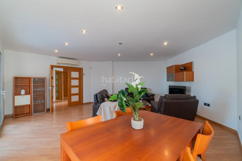 Foto 6e3ea168-7051-46cc-8dba-3ca3d0854148. Alquiler masía moderna villa cerca de campos de roda golf en Torre - Pacheco
