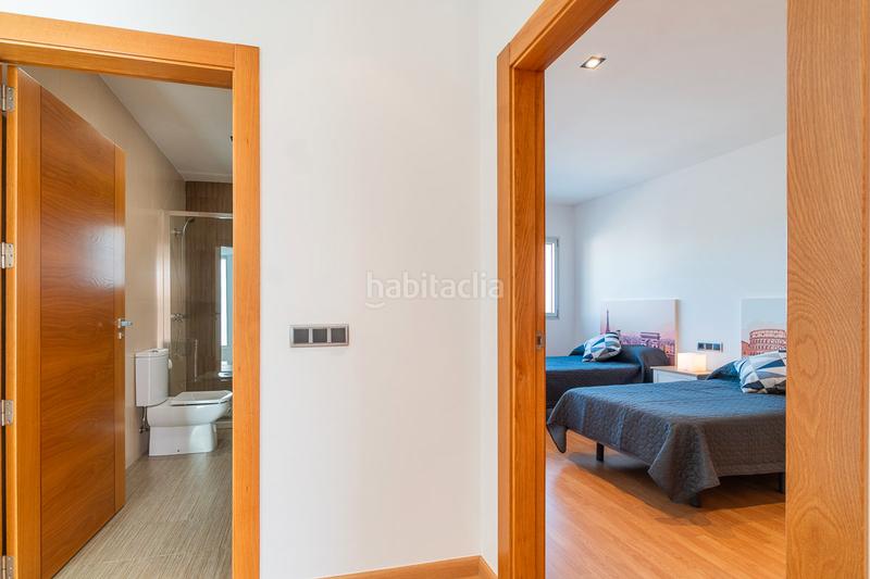 Foto 6ffd8588-c989-432d-b153-f1028cb628a8. Alquiler masía moderna villa cerca de campos de roda golf en Torre - Pacheco