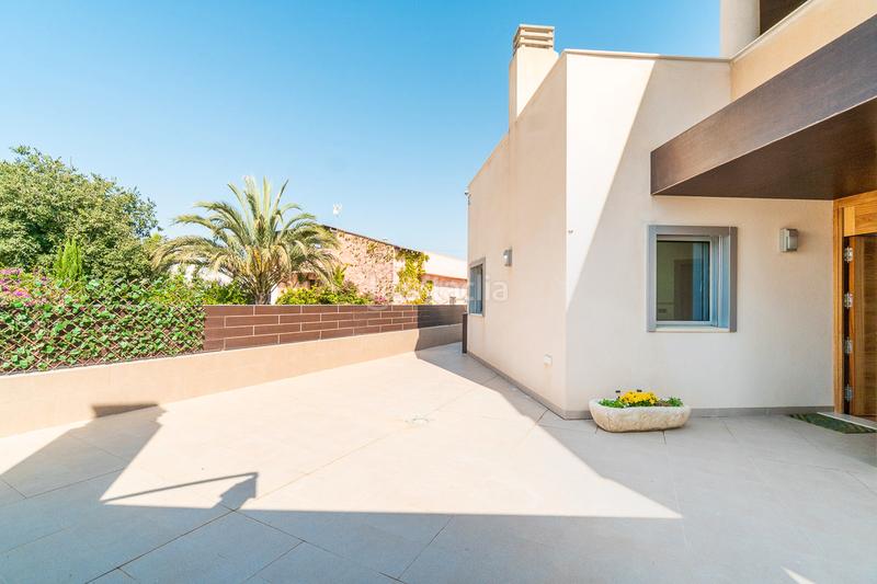 Foto dfbb5b99-0348-4a7f-a16c-803c5f6b45c9. Alquiler masía moderna villa cerca de campos de roda golf en Torre - Pacheco