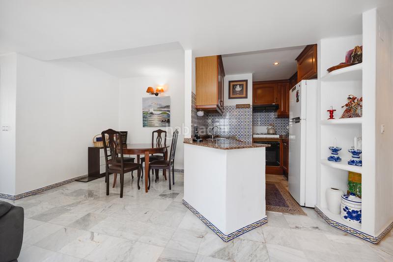 Foto 2d4683ee-7d38-4bd8-a5ef-9fabcfbe4671. Apartamento exclusivo apartamento con vistas al mar y piscina comunitaria en la prestigiosa avenida roentgen en Torrevieja