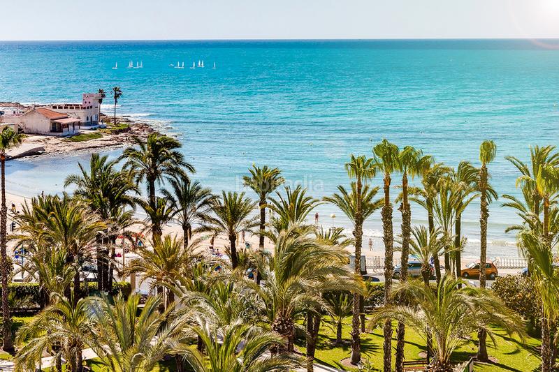 Foto 4fcea651-83de-43e7-9d27-7821ba0f8fa7. Apartamento exclusivo apartamento con vistas al mar y piscina comunitaria en la prestigiosa avenida roentgen en Torrevieja