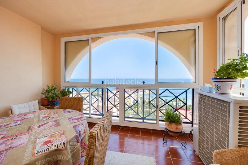 Foto 9378a0cc-5adf-4c99-8a25-dd2a2866ffc4. Apartamento exclusivo apartamento con vistas al mar y piscina comunitaria en la prestigiosa avenida roentgen en Torrevieja