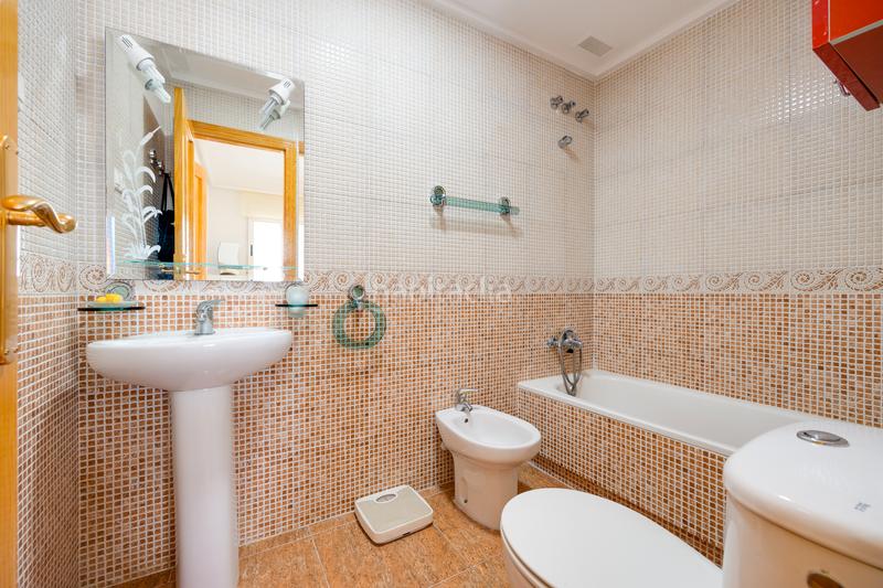 Foto 7c712f69-de04-465c-aab5-aa11fcba0ed6. Appartement mit heizung parking pool in Parque Acuático - Sector 25 Torrevieja