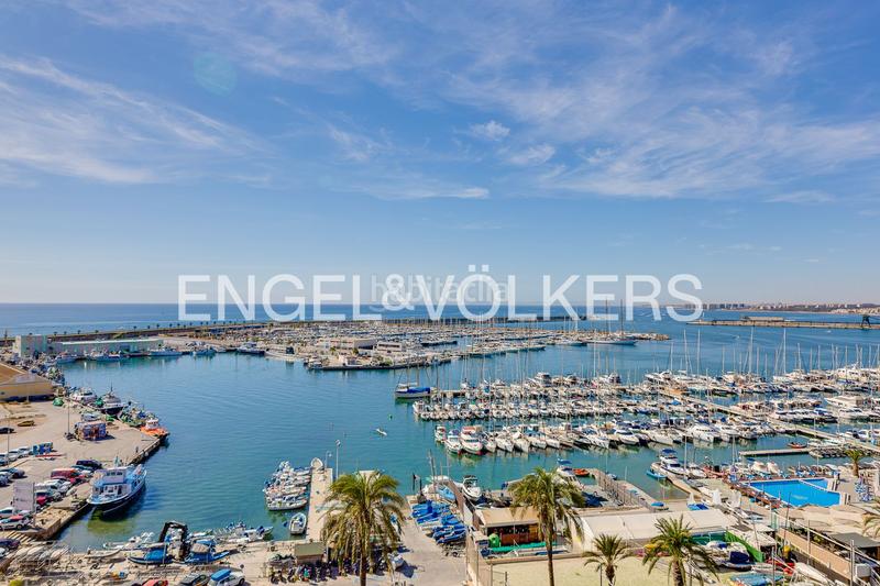 Foto e565331e-c411-48db-900e-021fac8355ad. Apartment with heating in Centro - Muelle Pesquero Torrevieja