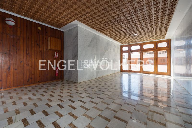 Foto 1fe4a10a-5452-4db5-9d3a-43377dd72238. Apartament amb calefacció aparcament piscina a El Acequión Torrevieja