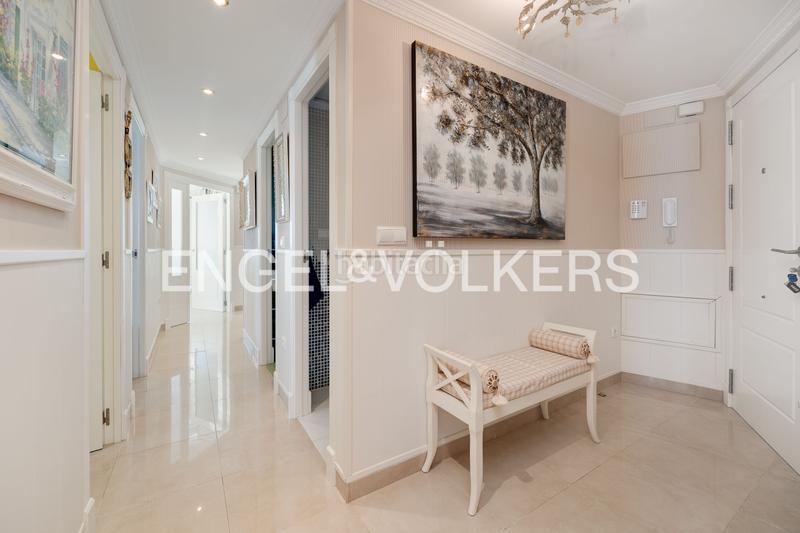 Foto d71e8c30-9339-4cbb-bc3b-5e371ccbcc46. Apartament amb calefacció aparcament piscina a El Acequión Torrevieja