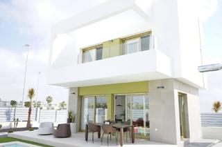 Masia en Desamparados - Hurchillo - Torremendo. Villas de nueva construccin en campo de golf