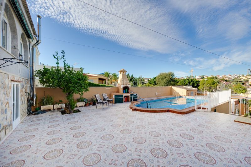 Foto 1596bbb7-a8fe-4a40-b64b-49c1d0df5184. Casa adossada amb calefacció aparcament piscina a Torrevieja