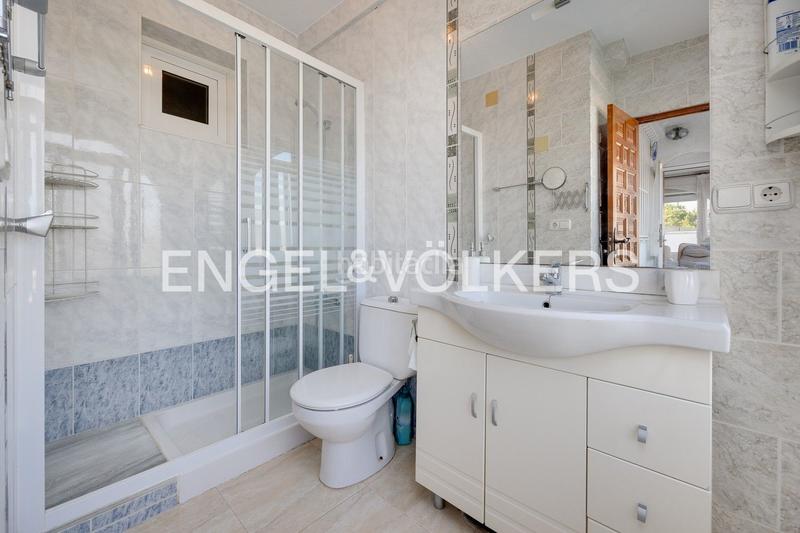 Foto 15d60e36-e7d2-4627-aa96-d2ff4b56c670. Maison jumelée avec chauffage parking piscine dans Los Balcones-Los Altos Torrevieja