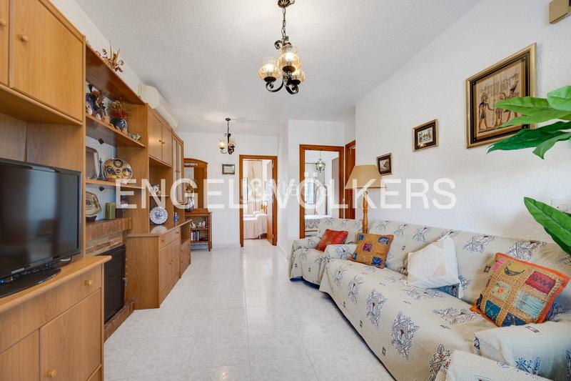 Foto 8efdcdd2-0a2c-4832-b518-8541a0c38c75. Maison jumelée avec chauffage parking piscine dans Los Balcones-Los Altos Torrevieja