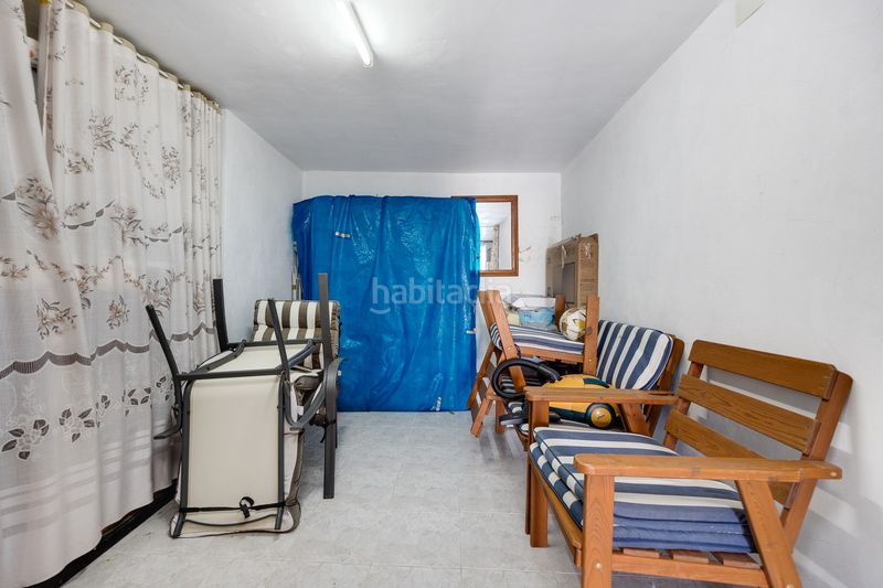 Foto eae5e3c7-be8c-4d4c-9b73-a64e6dcf9cb2. Casa adossada amb calefacció aparcament piscina a Torrevieja