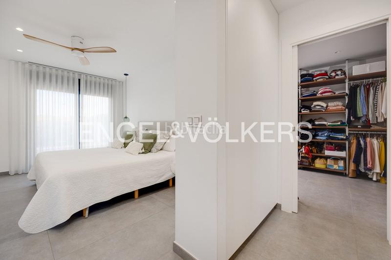 Foto 3c02dbca-e2da-422e-b902-79ce7e19e358. Casa con riscaldamento parcheggio piscina in San Pedro del Pinatar San Pedro del Pinatar