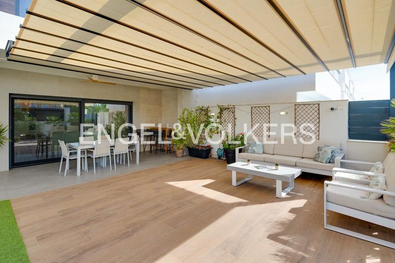 Foto 76ca52cc-06cf-4ea2-9e7d-3a585eb8ce7c. Casa con riscaldamento parcheggio piscina in San Pedro del Pinatar San Pedro del Pinatar