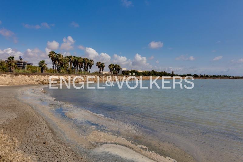 Foto 87ab2e05-7974-4924-b75c-d7df9d72af3d. Casa con riscaldamento parcheggio piscina in San Pedro del Pinatar San Pedro del Pinatar