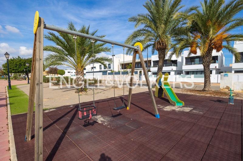 Foto bbe4746e-0a03-41d4-a104-8dffbea5b3e6. Casa con riscaldamento parcheggio piscina in San Pedro del Pinatar San Pedro del Pinatar