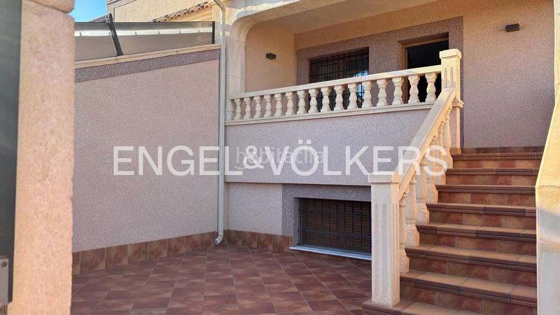 Foto 0247e9b2-0d6c-415e-871e-e5285dd0ff5a. Casa adosada exclusivo dúplex pareado con piscina comunitaria en los balcones, en Torrevieja