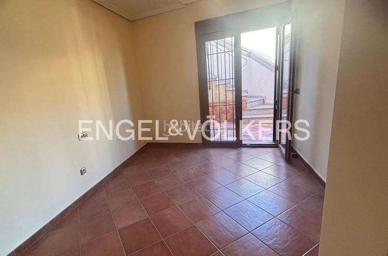 Foto 1739f8df-918f-4ce0-8b87-a7f88a0b39bd. Casa adosada exclusivo dúplex pareado con piscina comunitaria en los balcones, en Torrevieja