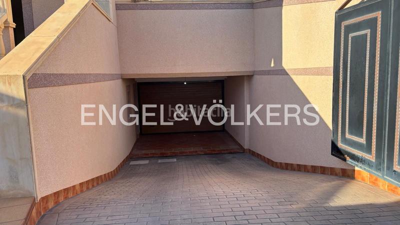 Foto 3080a522-3bcf-4110-ba19-41111c0cc866. Casa adosada exclusivo dúplex pareado con piscina comunitaria en los balcones, en Torrevieja