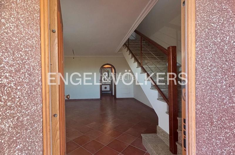 Foto c43ebba6-0520-43fe-8250-8a14b622d6ce. Casa adosada exclusivo dúplex pareado con piscina comunitaria en los balcones, en Torrevieja