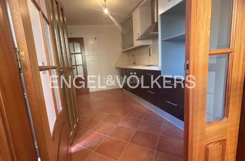 Foto c9f263be-dd91-4f65-aca9-697609a2bd8e. Casa adosada exclusivo dúplex pareado con piscina comunitaria en los balcones, en Torrevieja