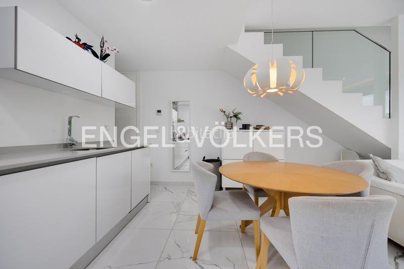 Foto 0ce8974d-da30-436d-88db-0911a7ee1278. Casa con riscaldamento parcheggio piscina in Los Almendros Orihuela