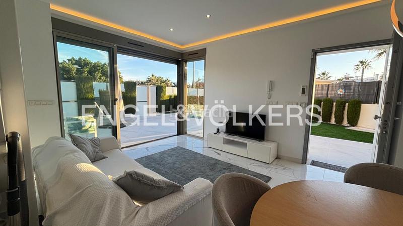 Foto 45ebb698-db44-4393-9ecd-e653228af7a2. Haus mit heizung parking pool in Los Almendros Orihuela