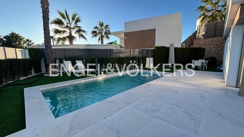 Foto 7c9de27c-e754-49e3-9662-87ec76962bf9. Haus mit heizung parking pool in Los Almendros Orihuela