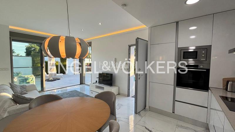 Foto d82d933b-951d-4a79-9ef2-aa17a4ab4d55. Haus mit heizung parking pool in Los Almendros Orihuela