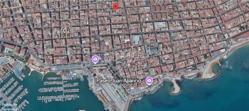 Foto 1979ea0f-16b5-486e-8f07-7d8bd70df268. Pis amb calefacció aparcament a Centro - Muelle Pesquero Torrevieja