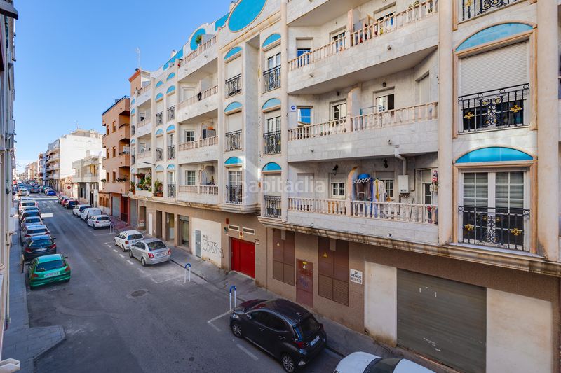 Foto aab08293-82e5-48ce-981e-dc2b41f106ad. Pis amb calefacció aparcament a Centro - Muelle Pesquero Torrevieja