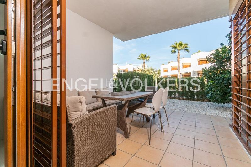 Foto 0f52b168-b450-4d89-9b52-bc1c4551afb5. Apartment with heating parking pool in La Zenia Orihuela