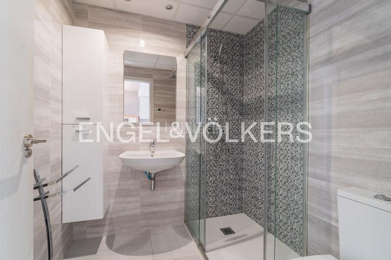 Foto 2974b512-fa7d-467b-a442-0c183c3c1528. Apartment with heating parking pool in La Zenia Orihuela