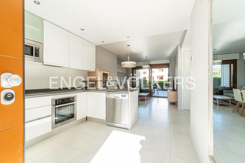 Foto 69d51f76-f3f3-4bbe-8d11-529eeed0254d. Apartment with heating parking pool in La Zenia Orihuela