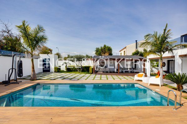 Foto db49b85b-8be6-40db-955e-f5aa72c0cfeb. Masia amb calefacció aparcament piscina a Los Balcones-Los Altos Torrevieja