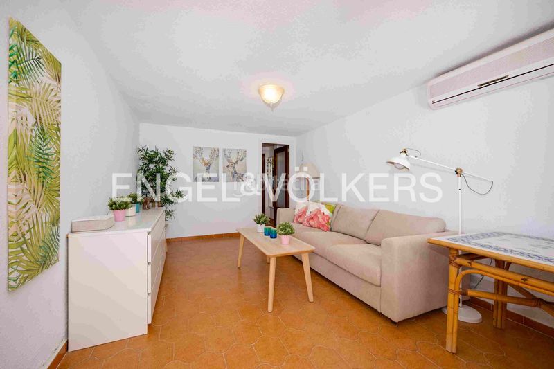 Foto 50c97251-47c2-4429-ba1b-cc22a157595e. Casa amb calefacció aparcament a Campoamor Orihuela