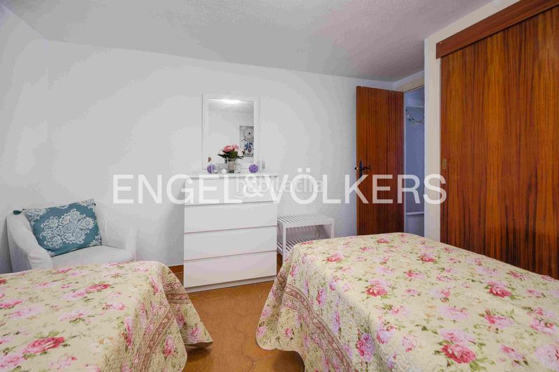 Foto a170f3b9-9746-406e-b4a7-d96eb5f99128. Casa amb calefacció aparcament a Campoamor Orihuela