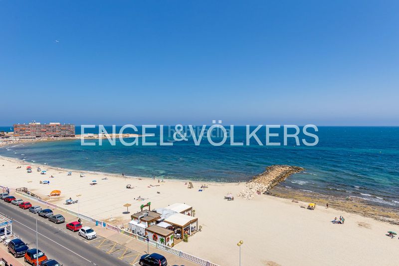 Foto f092c6e4-9c90-4730-b650-eb3a60807b18. Pis amb calefacció aparcament a Zona Playa del Cura Torrevieja