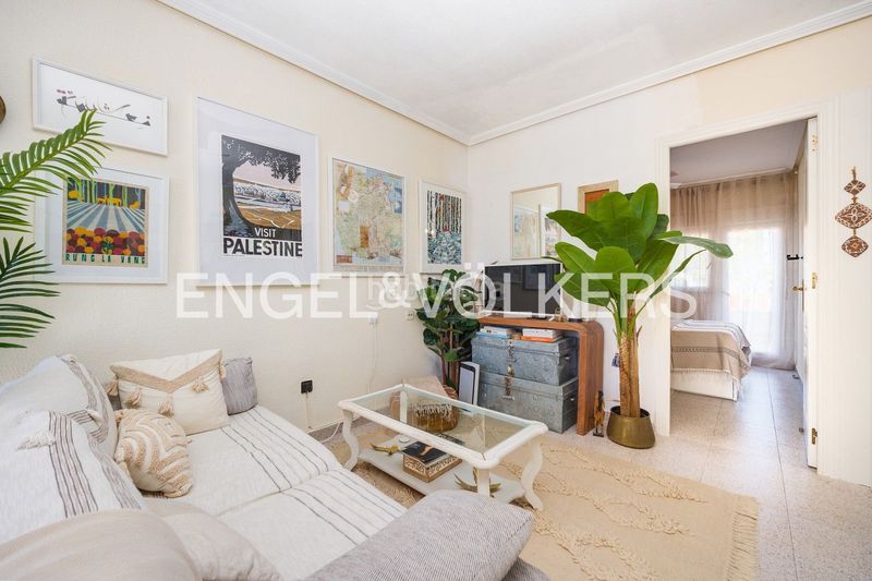 Foto 28ad2598-7d35-4023-992d-c0636f43f53e. Àtic amb calefacció a Playa de los Náufragos Torrevieja