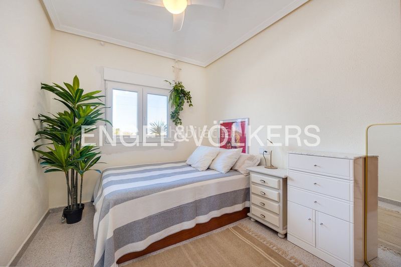 Foto f7e2ca3c-1b66-465e-b3ed-518081f8d75b. Àtic amb calefacció a Playa de los Náufragos Torrevieja