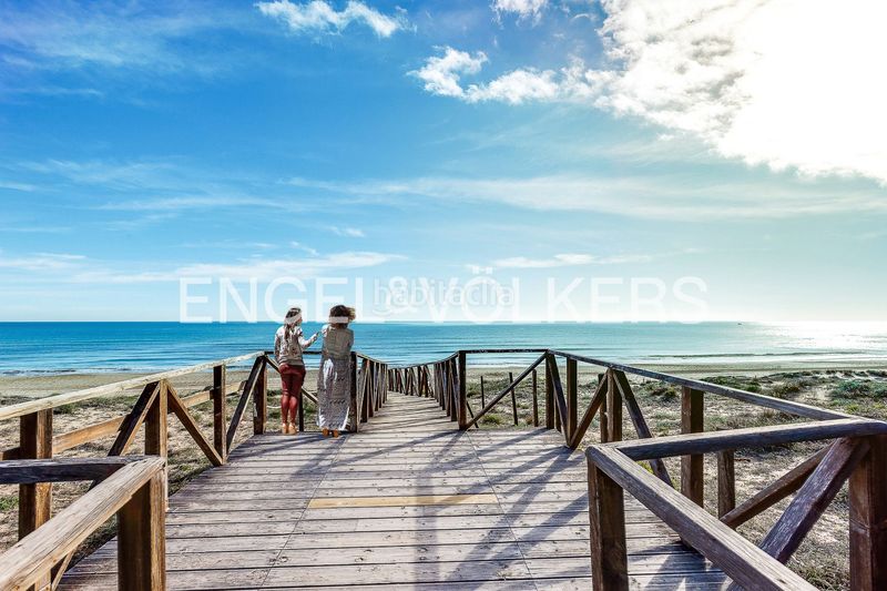 Foto 577323b5-c45f-433f-8851-1c3c0569026b. Casa amb calefacció aparcament piscina a Daya Vieja