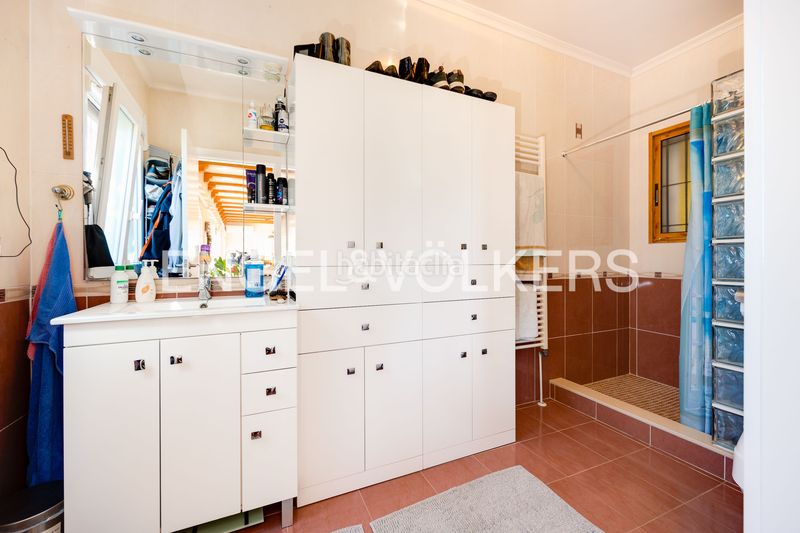 Foto a93fba4e-b003-45ab-b72c-0083987c29a4. Casa amb calefacció aparcament piscina a Daya Vieja