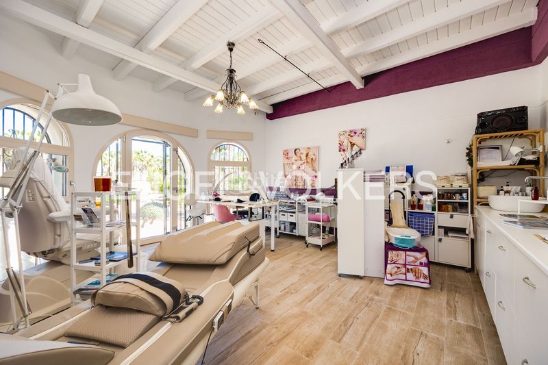 Foto cce0dec0-f3f1-4095-8553-e178c64acb32. Casa amb calefacció aparcament piscina a Daya Vieja