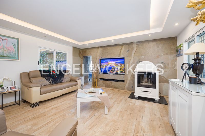 Foto ec448a17-c9f2-47c7-83f2-ebf012caebda. Casa amb calefacció aparcament piscina a Daya Vieja