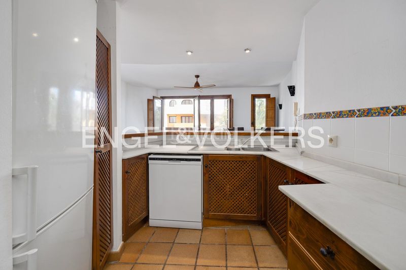 Foto 07d8eb0d-a97a-4ba8-a366-d309105421c2. Flat with heating parking pool in Punta Prima Torrevieja