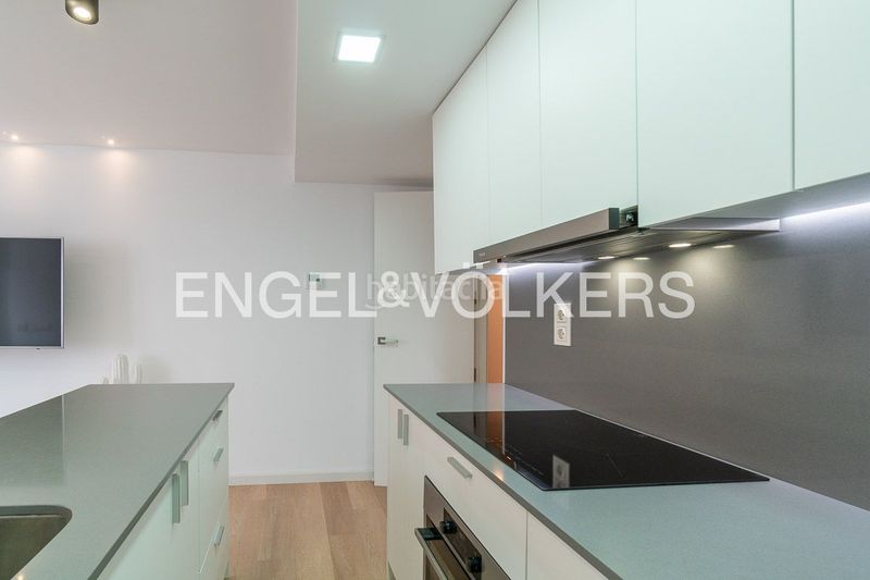 Foto 9f2a8a9f-5dc2-4be2-a15b-ce8ac76635dc. Location attique avec chauffage dans Centro - Muelle Pesquero Torrevieja