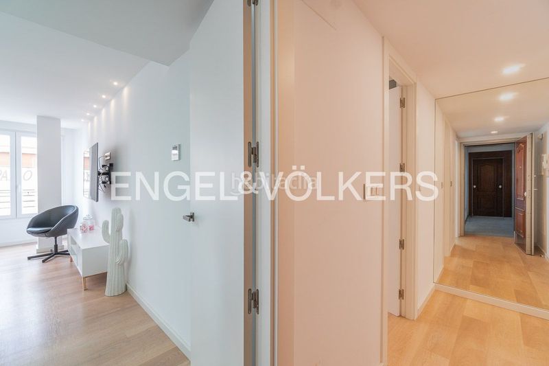 Foto e2266b65-6440-4f5d-922e-a6bd3eed26dc. Location attique avec chauffage dans Centro - Muelle Pesquero Torrevieja